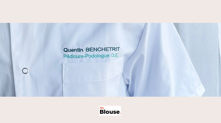 Faut-il broder son prénom sur sa blouse médicale ?